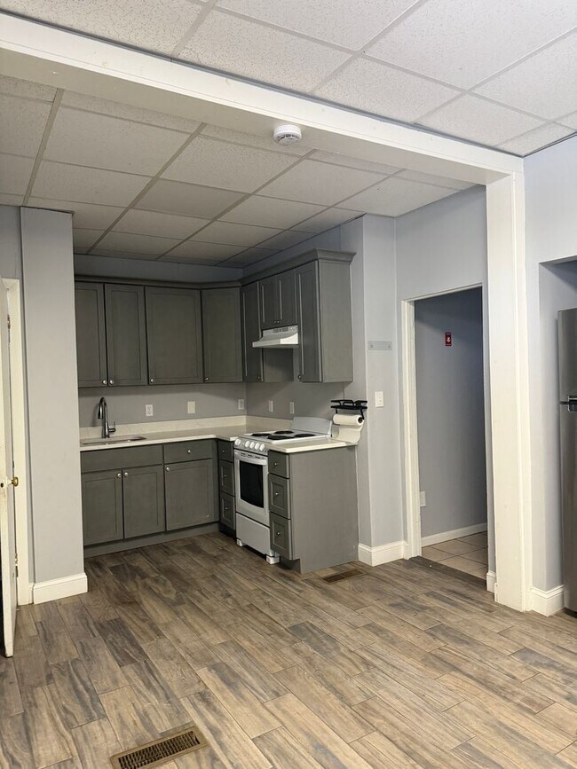 7 Winthrop St in Framingham, MA - Building Photo - Building Photo