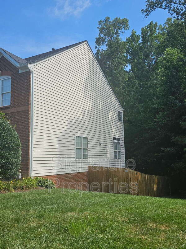11451 Abbots Cross Ln in Glen Allen, VA - Building Photo - Building Photo