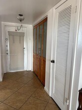 8220 Sunrise Lakes Blvd in Sunrise, FL - Building Photo - Building Photo