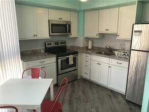 470 3rd St S-Unit -616 in St. Petersburg, FL - Building Photo - Building Photo