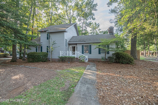 property at 1501 Birch Pl
