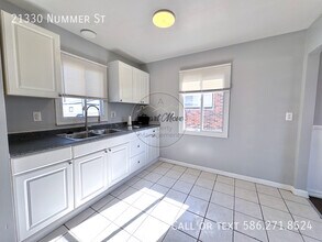 21330 Nummer St in Warren, MI - Building Photo - Building Photo