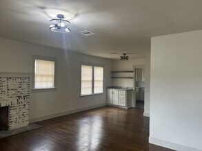 2202 28th St in Lubbock, TX - Building Photo - Building Photo