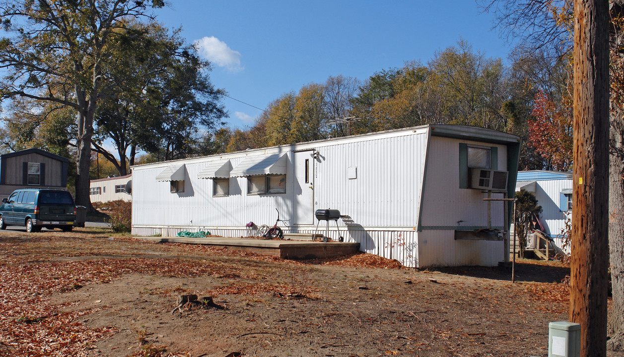 305 Clemson Ave in Greenville, SC - Foto de edificio