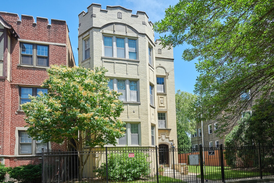 5439 N Campbell Ave in Chicago, IL - Building Photo