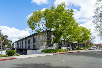 Gardens in San Ramon, CA - Building Photo - Building Photo