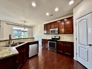 10932 Burnt Leather Ln in Charlotte, NC - Building Photo - Building Photo