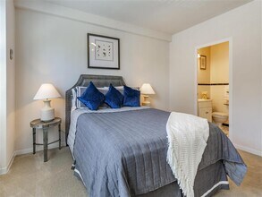 The Broadview Apartments in Baltimore, MD - Foto de edificio - Building Photo