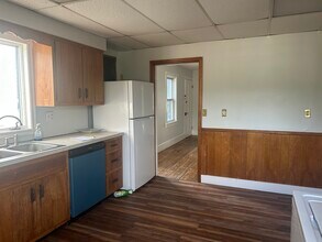 371 Pittstown Rd, Unit Apt C in Pittstown, NJ - Building Photo - Building Photo