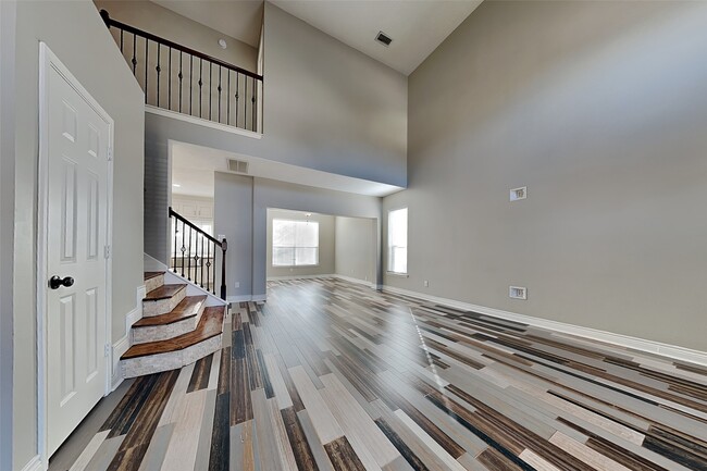 property at 1406 Chesterpoint Dr