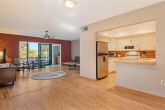 1601 Bayhouse Point Dr in Sarasota, FL - Building Photo - Building Photo