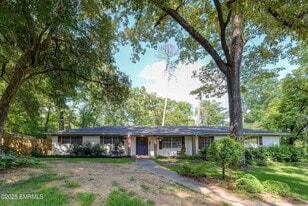 108 Frances Ave in Newton, MS - Building Photo