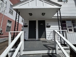 97 1/2-97 1/2 Cameron St in Moncton, NB - Building Photo - Building Photo