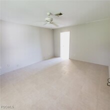 355 Pomona St in Lehigh Acres, FL - Building Photo - Building Photo