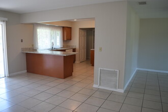 248 SW Cherryhill Rd in Port St. Lucie, FL - Building Photo - Building Photo
