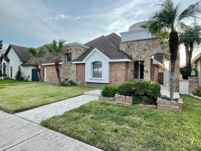 7105 N 5th St in McAllen, TX - Building Photo - Building Photo