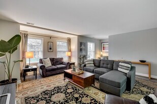 226 S Hoyne Ave in Chicago, IL - Building Photo