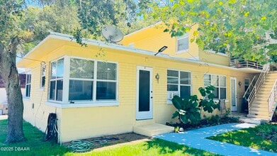 637 N Oleander Ave-Unit -8 in Daytona Beach, FL - Building Photo - Building Photo