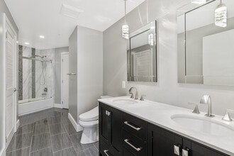 1010 Massachusetts Ave NW, Unit Unit 1005 in Washington, DC - Building Photo - Building Photo
