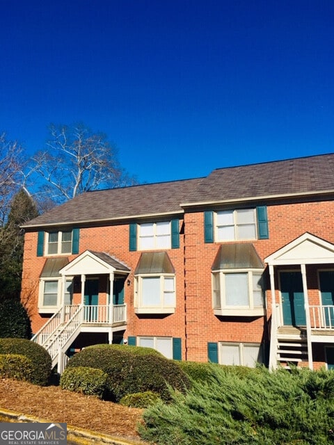 property at 1515 S Lumpkin St