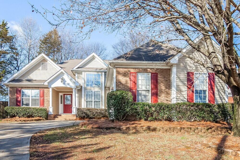 2569 Paddle Pl NW in Concord, NC - Building Photo