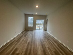 1720 Manuka Ln in Columbia, TN - Building Photo - Building Photo