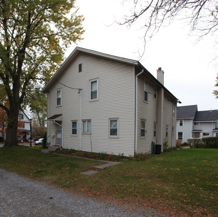 110-116 W Main St in Victor, NY - Building Photo