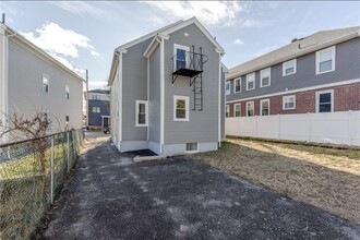 1169 Chalkstone Ave, Unit 2 in Providence, RI - Building Photo - Building Photo