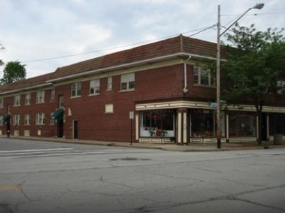 The Atkins Building in Lakewood, OH - Foto de edificio