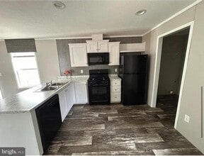 2501 Tilton Rd in Egg Harbor Township, NJ - Building Photo - Building Photo