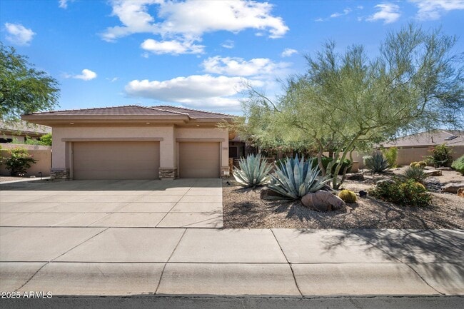 property at 7559 E Visao Dr