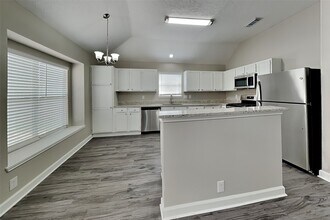 4706 Trevor Hill Dr in Houston, TX - Building Photo - Building Photo