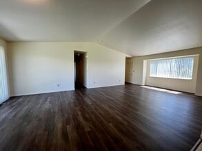 5301 Tumac Dr in Yakima, WA - Building Photo - Building Photo
