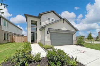 22114 Paula Bluff Ln in Cypress, TX - Building Photo - Building Photo