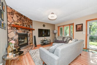 117 Marryat Pl in Streamwood, IL - Building Photo - Building Photo