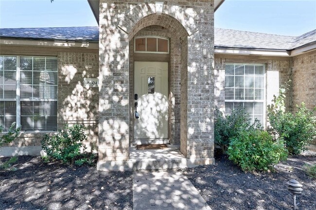 16604 Denise Dr in Austin, TX - Building Photo - Building Photo