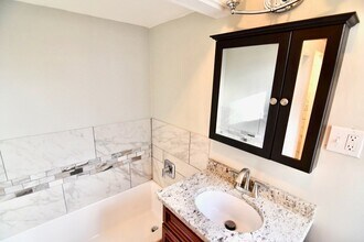15-1/2 Tremlett St in Boston, MA - Building Photo - Building Photo