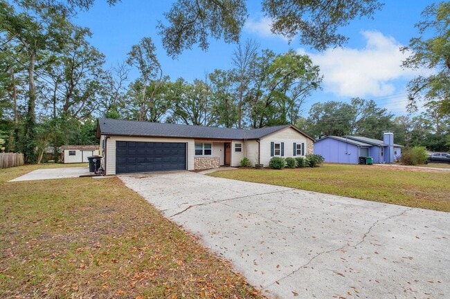 5831 Split Oak Ln in Tallahassee, FL - Building Photo - Building Photo