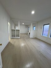 2035 NW 26th St in Miami, FL - Building Photo - Building Photo