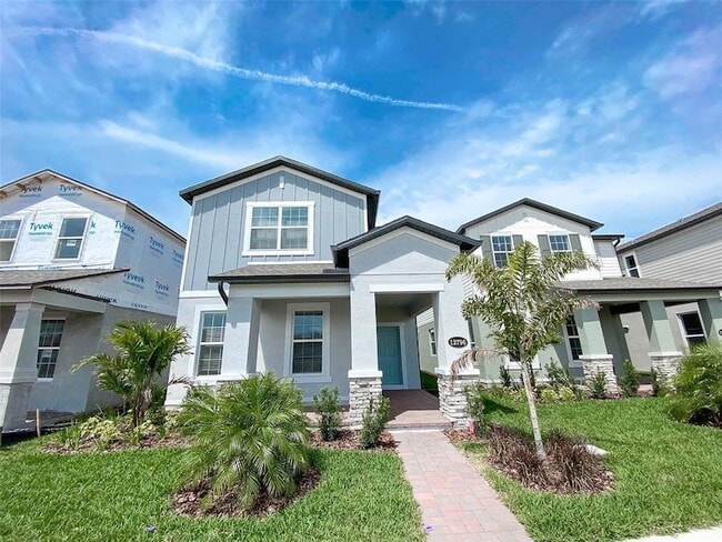 12796 Brodlove Ln in Oakland, FL - Foto de edificio - Building Photo