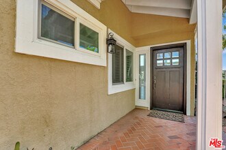 24701 Cll Conejo in Calabasas, CA - Building Photo - Building Photo