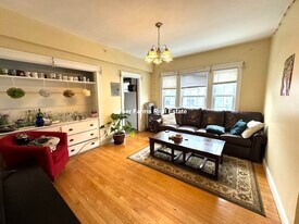 158 Magazine St, Unit 37 in Cambridge, MA - Building Photo