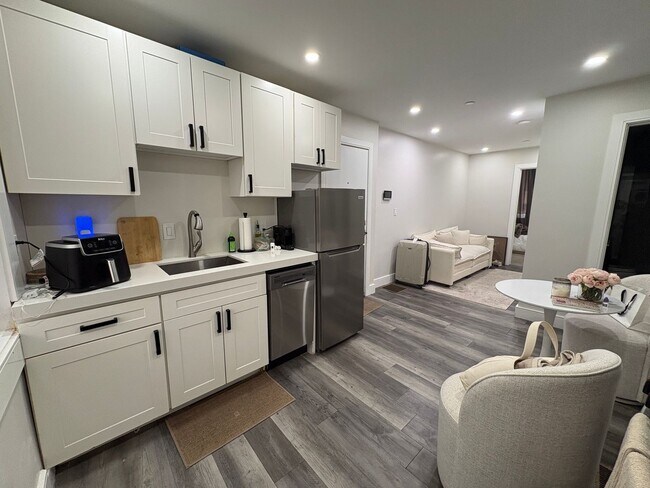 property at 19 Sheafe St