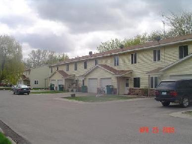 110-132 2nd St S in Montrose, MN - Building Photo - Building Photo