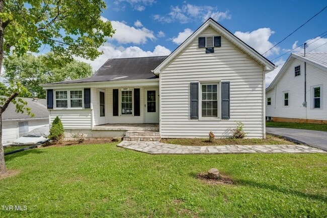 property at 1507 Massachusetts Ave