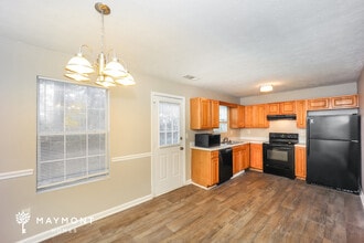 216 Inverness Trce in Riverdale, GA - Building Photo - Building Photo