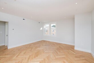 17 A Forest St in Cambridge, MA - Building Photo - Building Photo