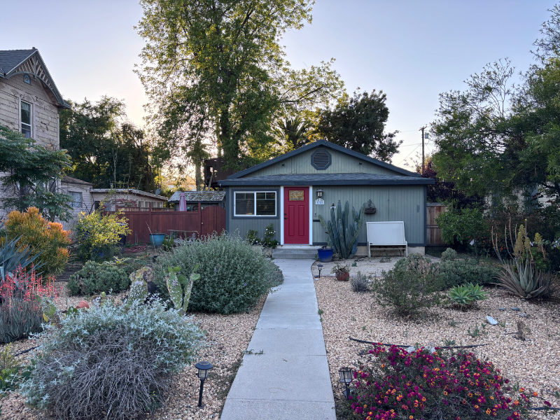 3359 Locust St in Riverside, CA - Building Photo