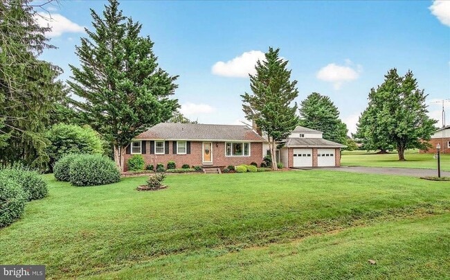 property at 7203 Peekskill Dr