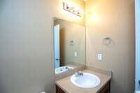 310 Willow Glen Dr photo'